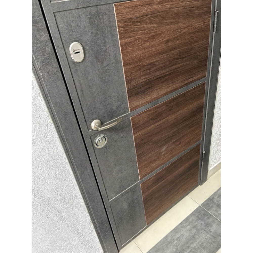 Вхідні двері Qdoors Преміум Бостон-М